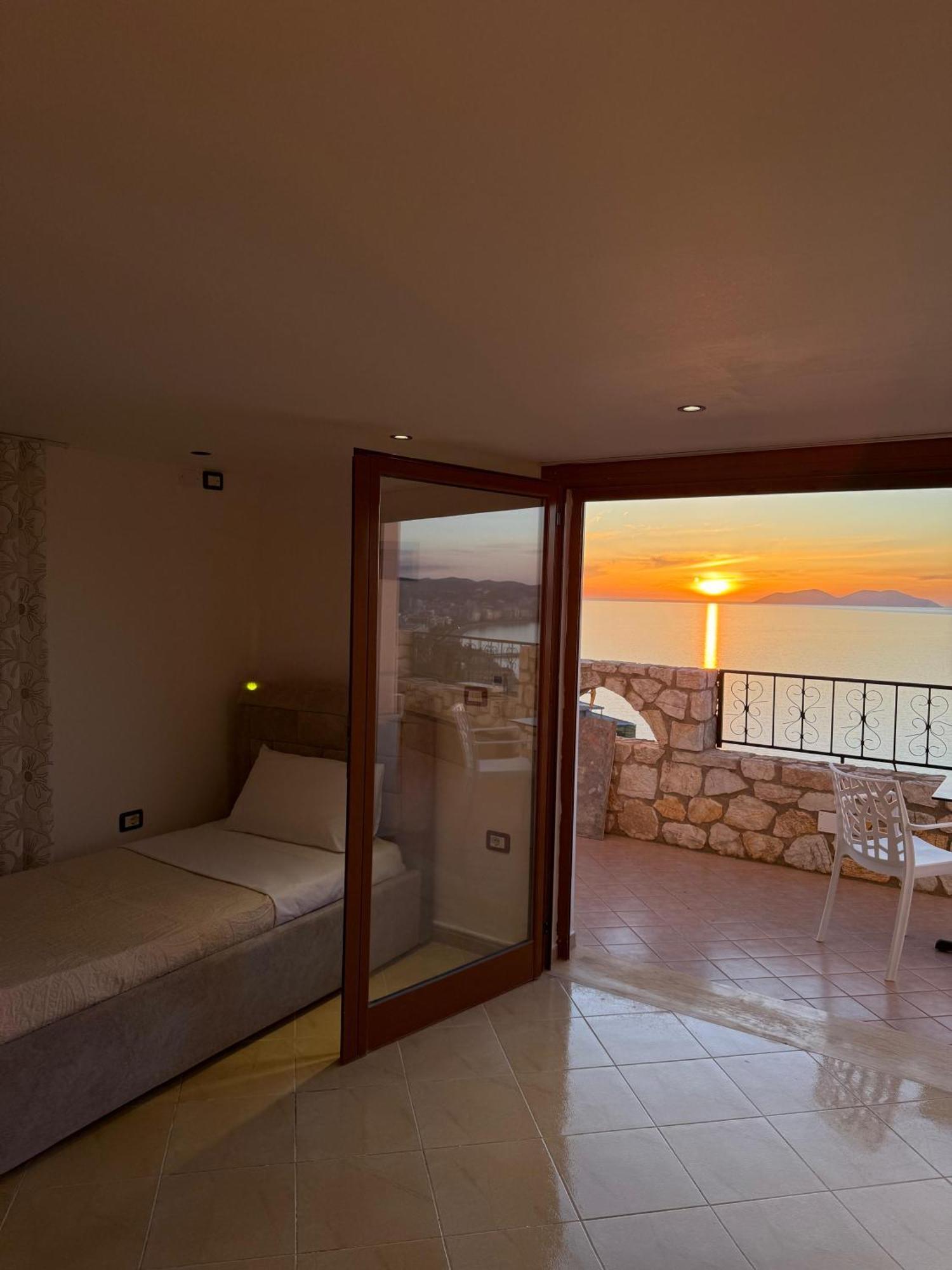 Vila Dena Vlore Exterior photo